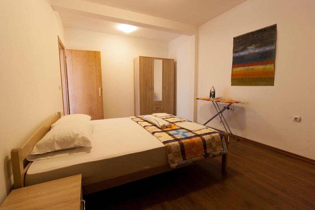 Art I Apartments Ulcinj Ngoại thất bức ảnh