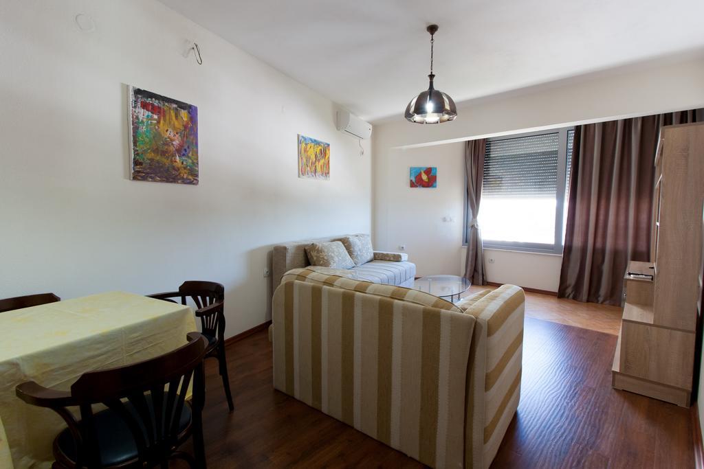 Art I Apartments Ulcinj Ngoại thất bức ảnh